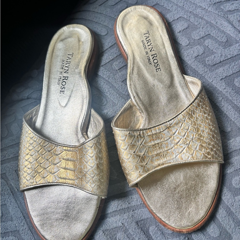 Taryn Rose Gold Textured Loafers